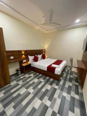 Glitz Hotels Golden Sands - Nr Asalpha Metro Station